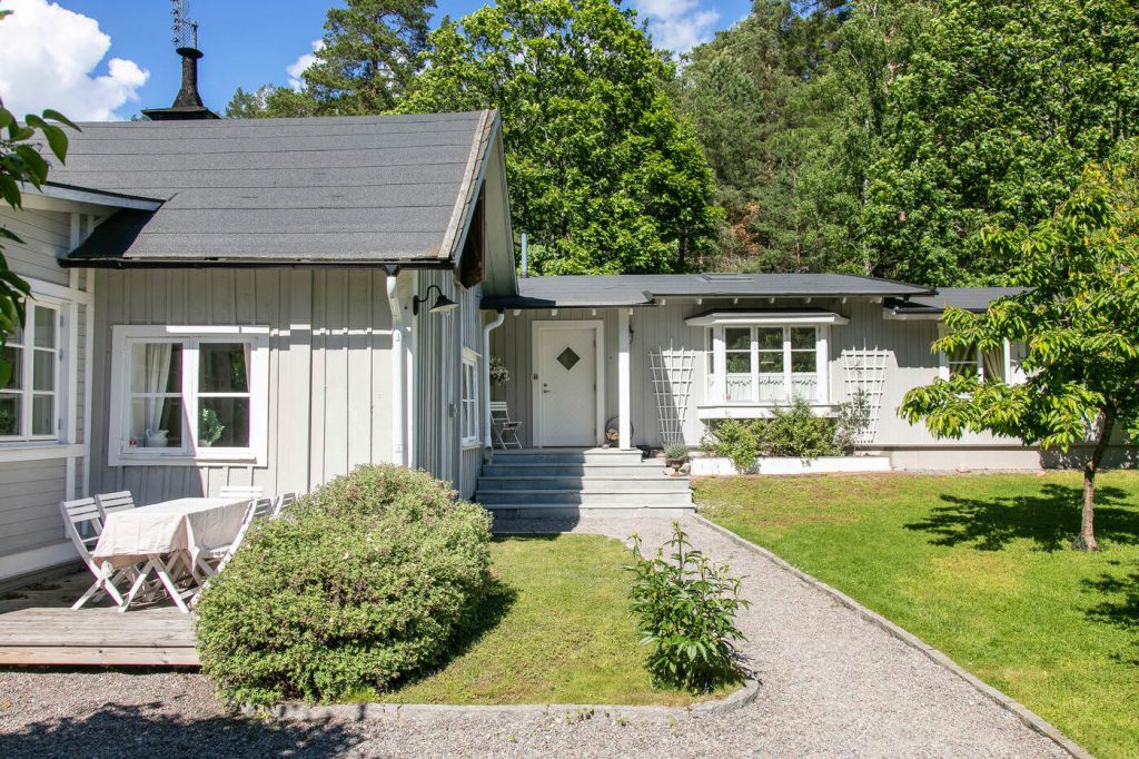 31. Installerat ro╠er vatten avlopp vid nybyggnation av fritidshus