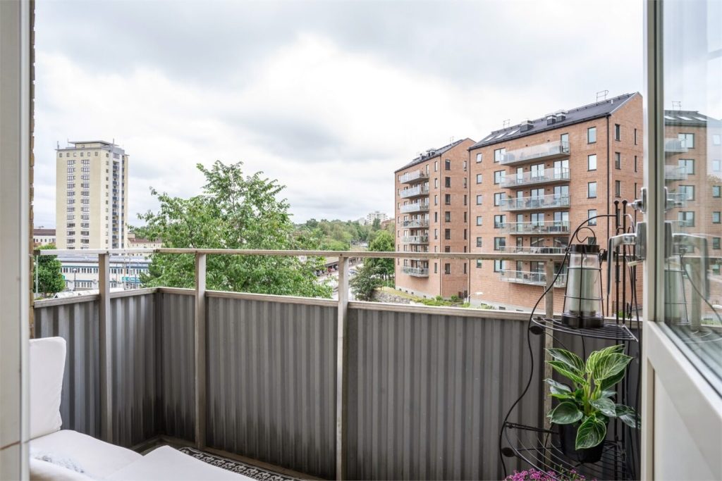9. Nybyggd altan med grillplats brf Enkoping 1536x1024